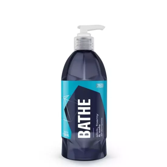 GYEON Q²M Bathe PH Nötr Cilalı Oto Şampuanı – 500 ml -Yüksek Konsantre Jel Araç Yıkama Köpüğü